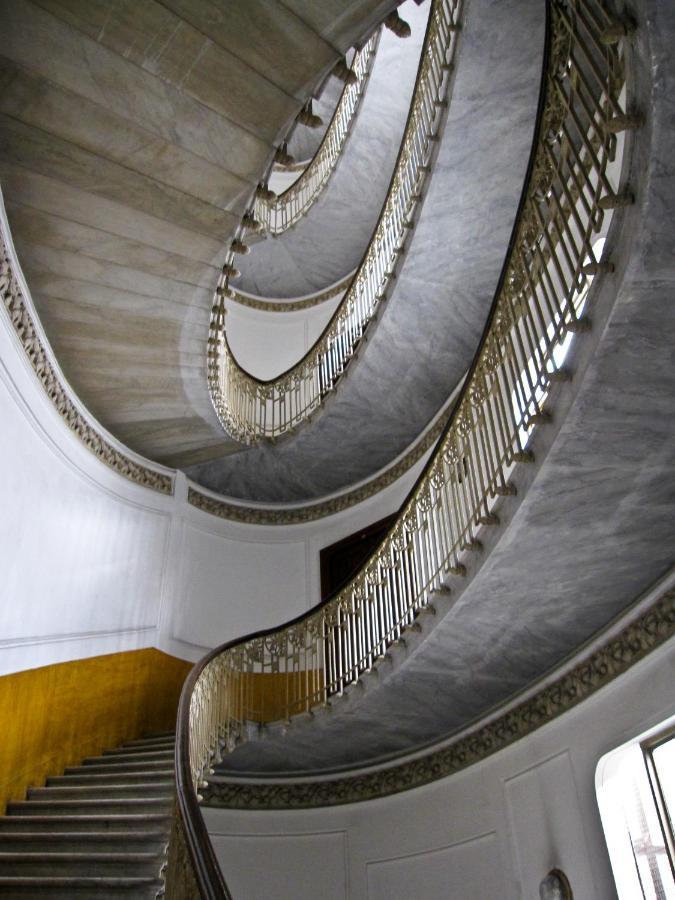 Napoli Sottosopra Chiaia Apartment Bagian luar foto