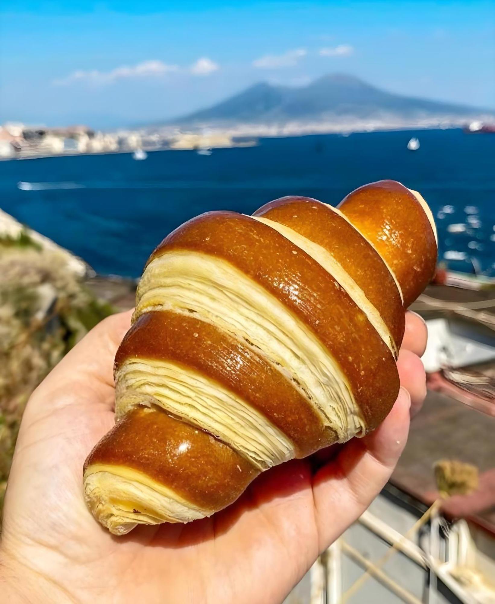 Napoli Sottosopra Chiaia Apartment Bagian luar foto