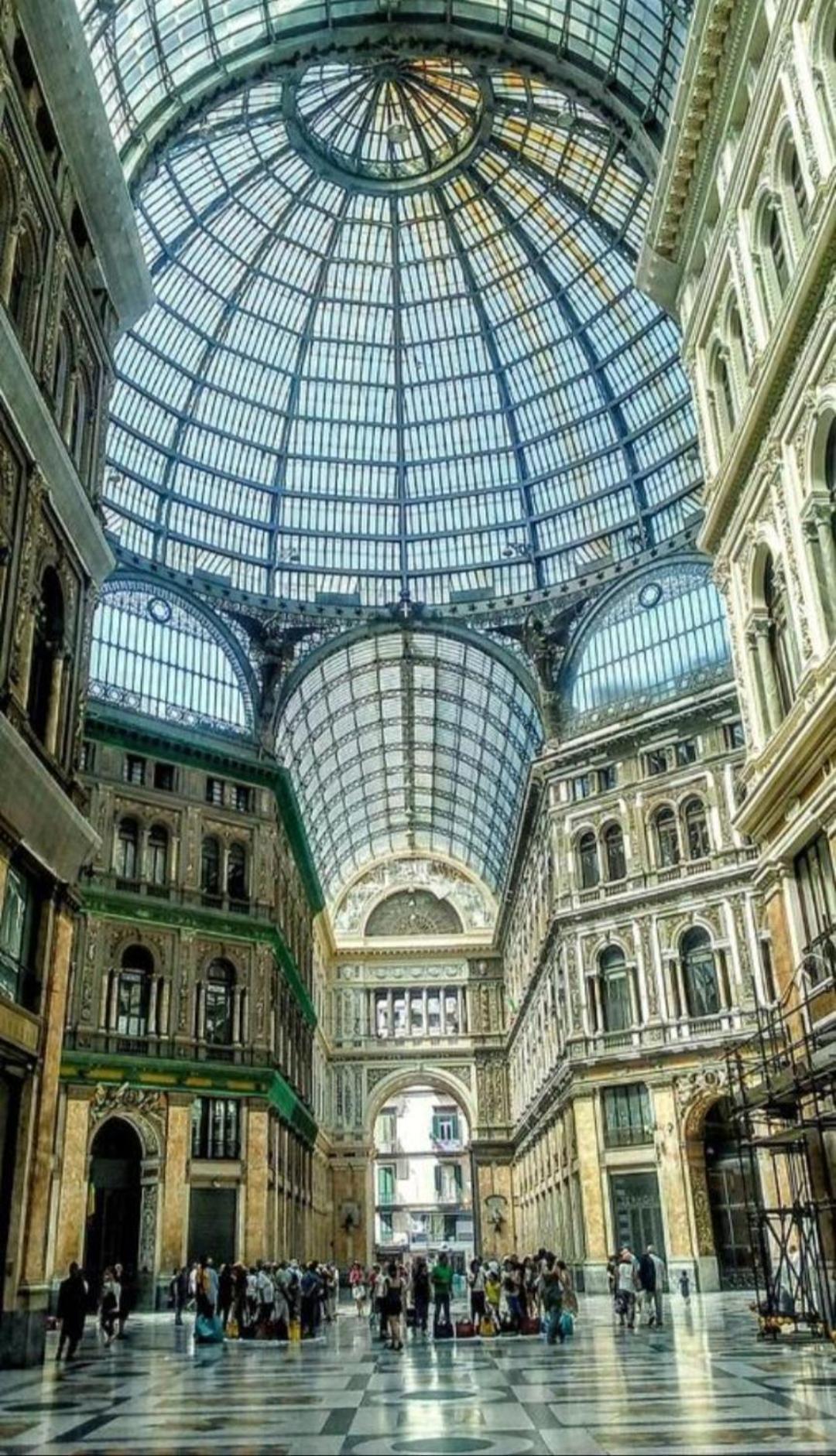 Napoli Sottosopra Chiaia Apartment Bagian luar foto